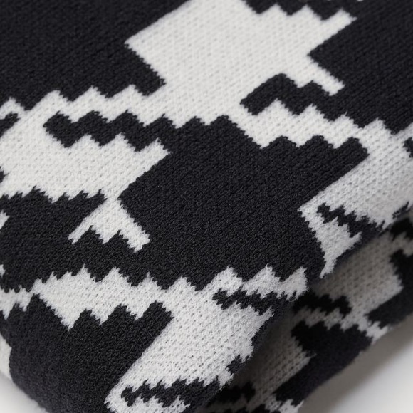 Houndstooth turtleneck - Picture 2 of 2